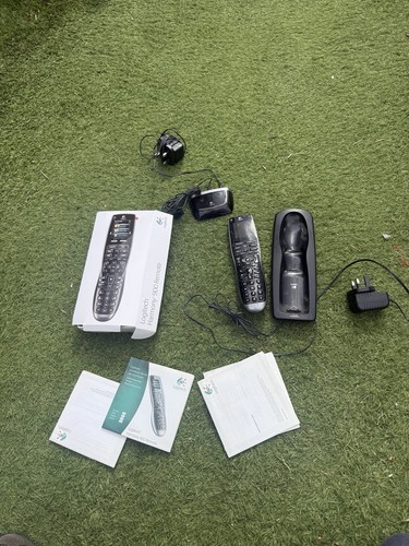 Logitech harmony 900 - harmony, touch